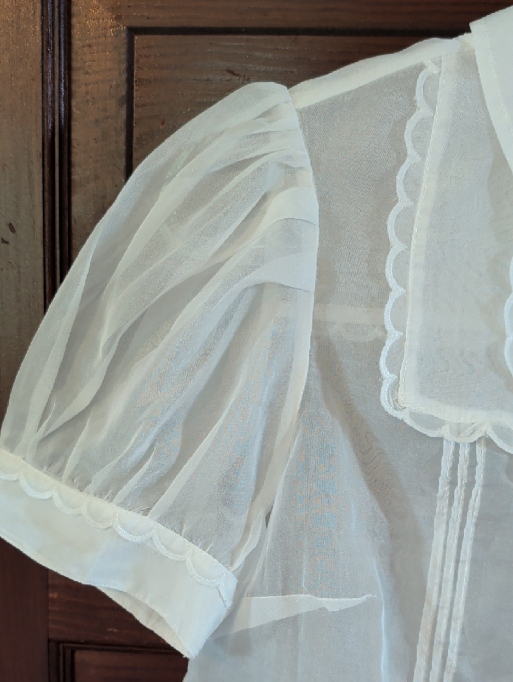 Sheer Short Puff-Sleeve Scallop Trim Blouse Peter Pan Collar Maeve Anthropologie - Picture 4 of 13